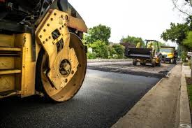 Best Asphalt Driveway Installation  in Williamsville, NY